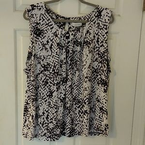 Calvin Klein sleeveless shell 2X